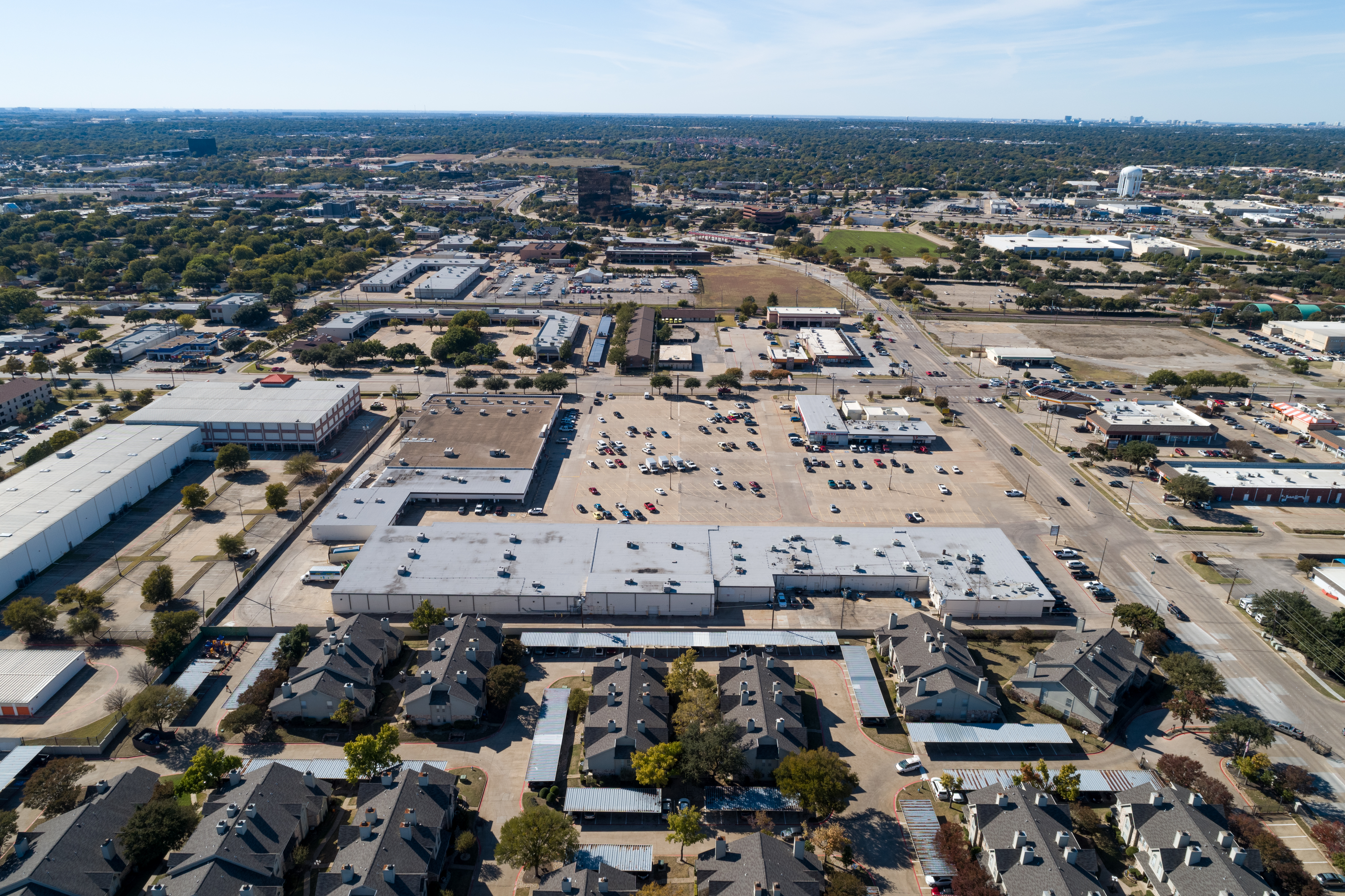 Commercial aerial drone photography of a retail plaza in the DFW metroplex.